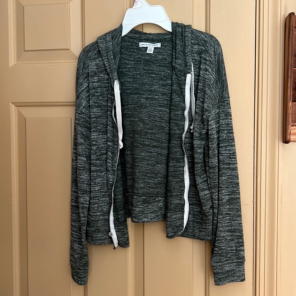 American Eagle Zip Up!